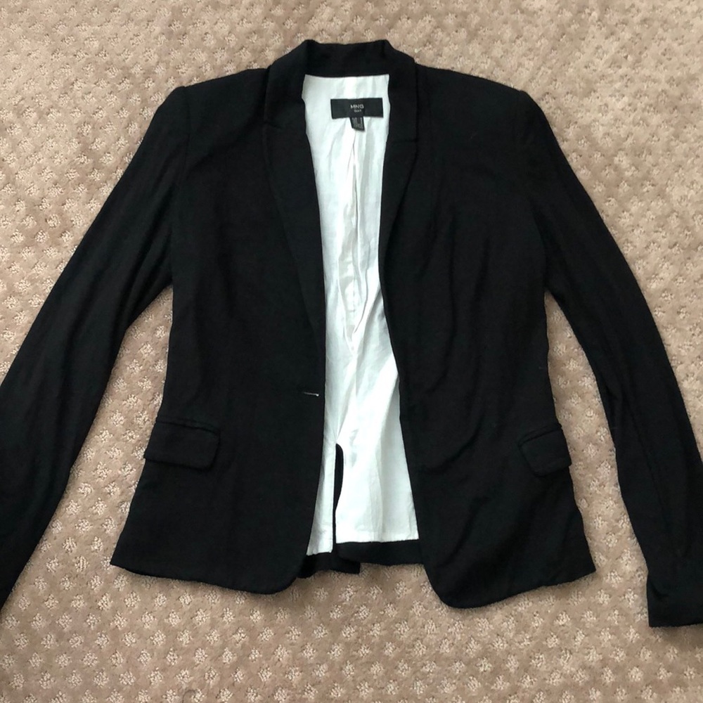 Black Blazer